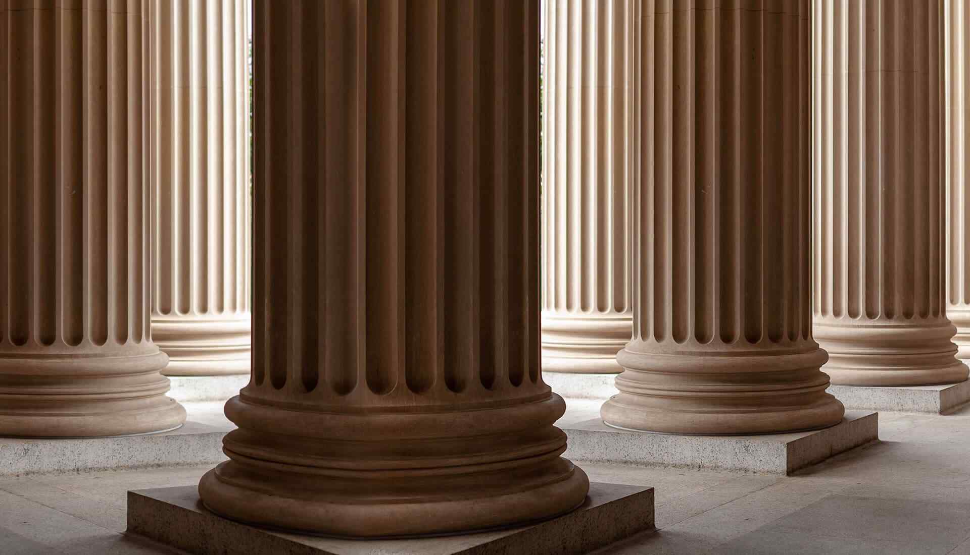 https://vuckovic-law.com/wp-content/uploads/2019/10/background_01.jpg
