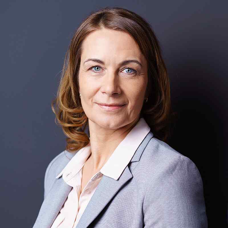 https://vuckovic-law.com/wp-content/uploads/2019/10/image_team_01.jpg