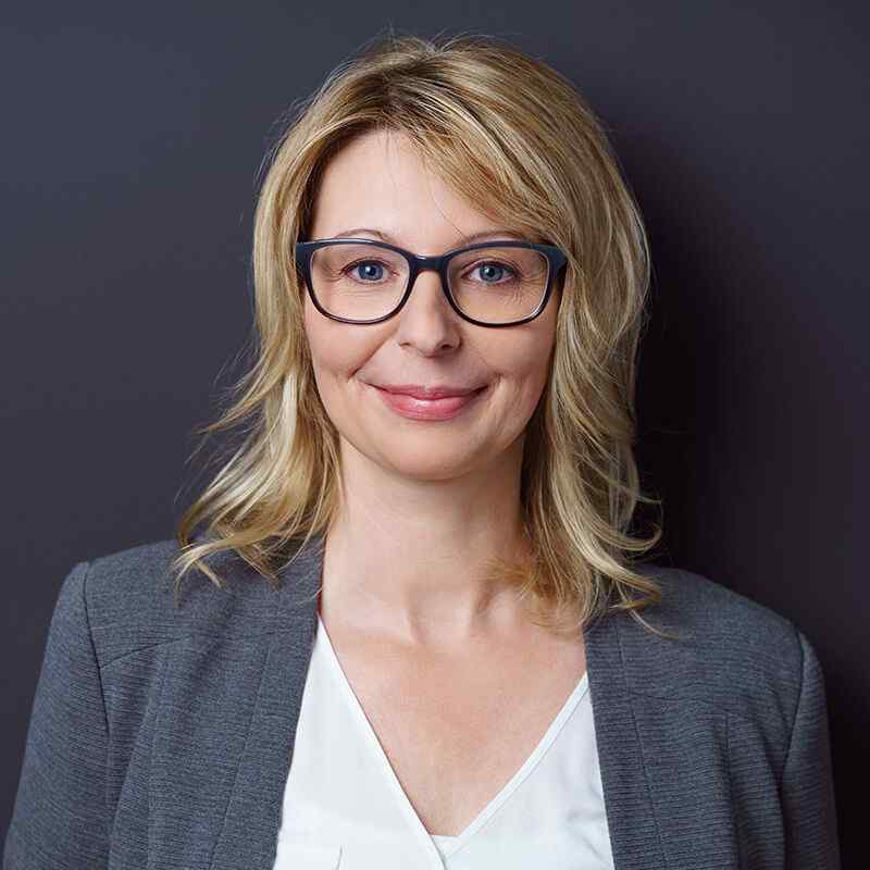 https://vuckovic-law.com/wp-content/uploads/2019/10/image_team_08.jpg