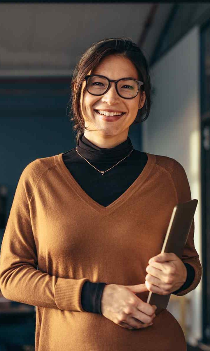 https://vuckovic-law.com/wp-content/uploads/2019/10/inner_team_01-720x1200.jpg